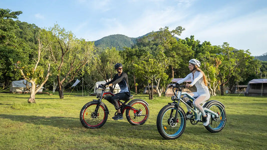 Duotts N26 equipped with dual 48V 20Ah batteries for long-distance adventure cycling up to 150km.
