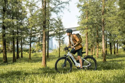 Close-up of the Onesport OT05 Pro torque sensor and motor system for a natural and smooth cycling experience.