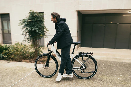 Onesport OT12 urban electric bike with a reliable 36V 13Ah battery for daily city use.